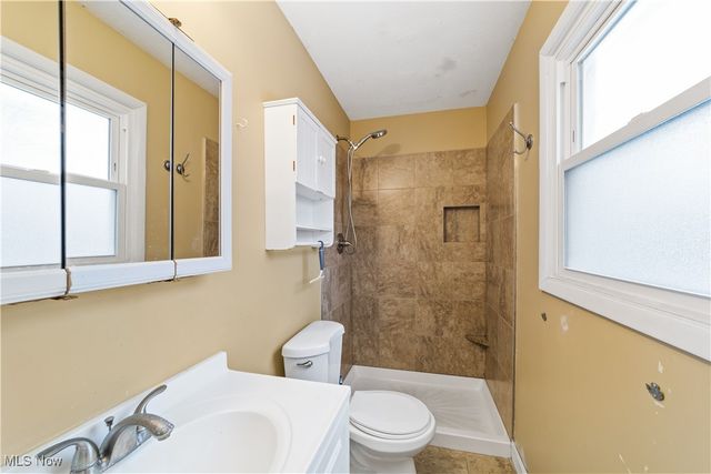 1920 David Avenue, Parma, OH 44134