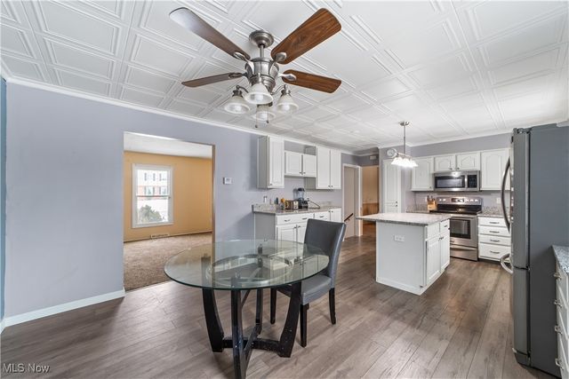 1920 David Avenue, Parma, OH 44134