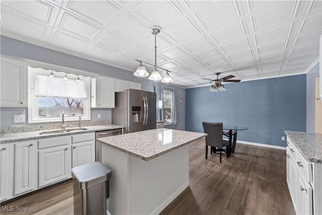 1920 David Avenue, Parma, OH 44134