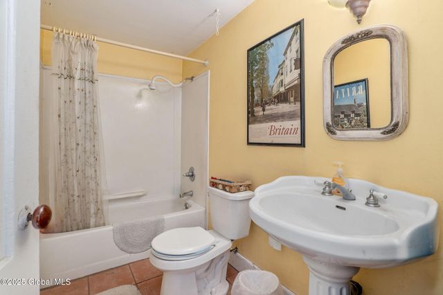 21 Lancaster Street, Cherry Valley, NY 13320