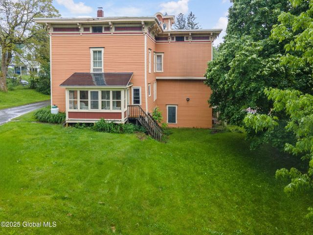 21 Lancaster Street, Cherry Valley, NY 13320