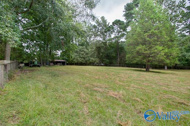 52 N Timber Gap Circle, Hartselle, AL 35640