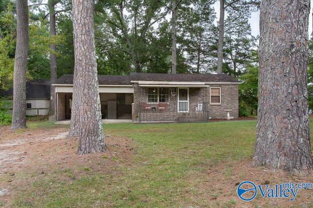 52 N Timber Gap Circle, Hartselle, AL 35640