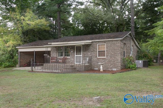 52 N Timber Gap Circle, Hartselle, AL 35640