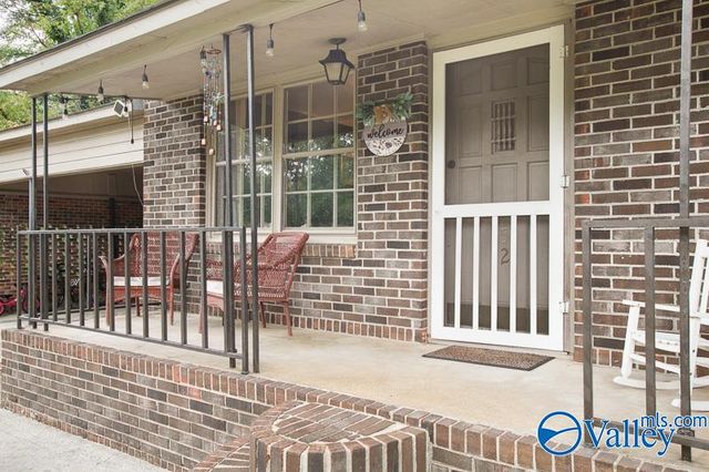 52 N Timber Gap Circle, Hartselle, AL 35640
