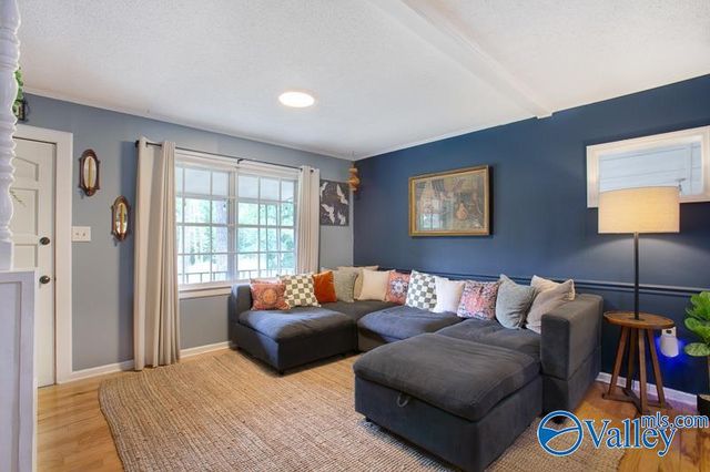 52 N Timber Gap Circle, Hartselle, AL 35640