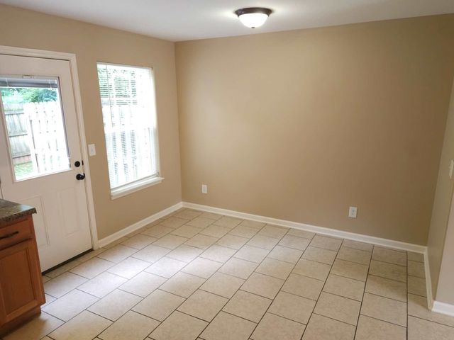 705 Crestland Ave Apt B3, Murfreesboro, TN 37130