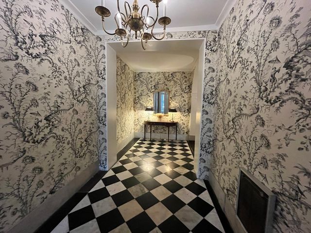 57 Mount Vernon St G2, Boston, MA 02108