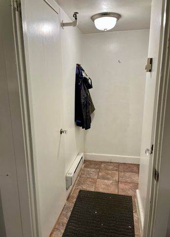 57 Mount Vernon St G2, Boston, MA 02108