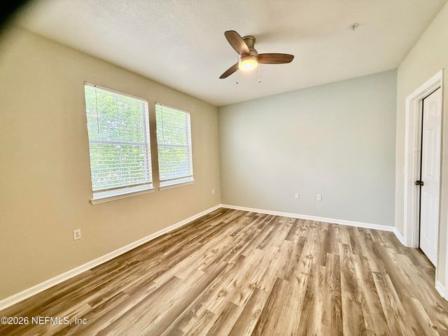 8550 TOUCHTON Road 926, Jacksonville, FL 32216