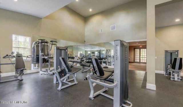 8550 TOUCHTON Road 926, Jacksonville, FL 32216