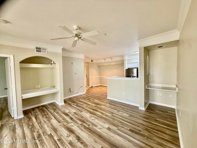 8550 TOUCHTON Road 926, Jacksonville, FL 32216