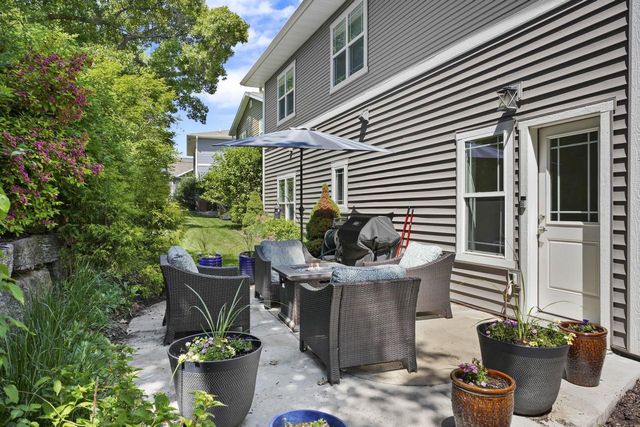 6643 S Chickahauk Trail, Middleton, WI 53562