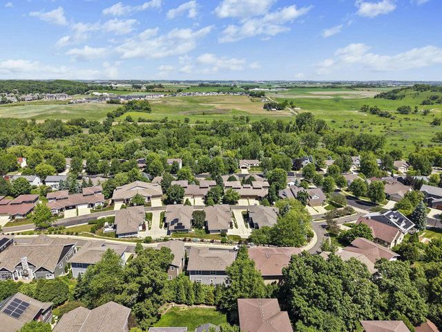 6643 S Chickahauk Trail, Middleton, WI 53562