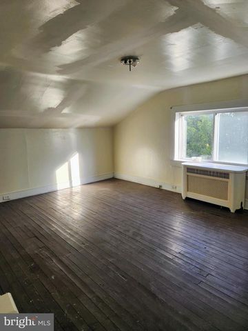 5630 N 3RD ST, Philadelphia, PA 19120