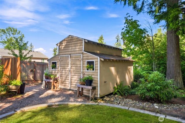 19917 Church Lake Rd E, Bonney Lake, WA 98391