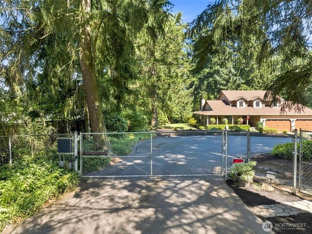 19917 Church Lake Rd E, Bonney Lake, WA 98391