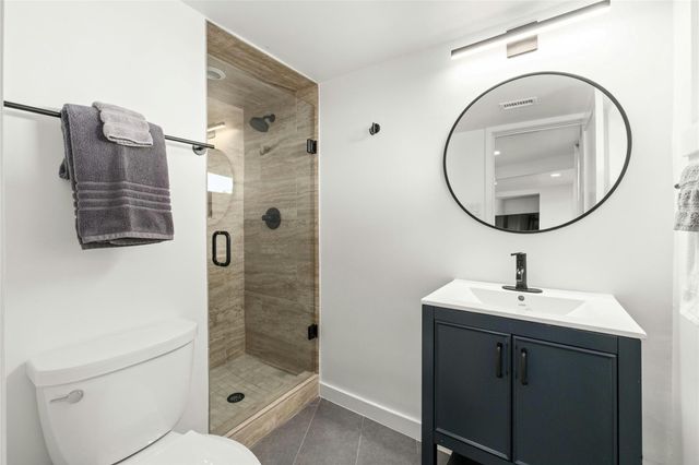 1000 Redbud TRL, West Lake Hills, TX 78746