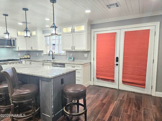 1704 Lawrence Street, Opelousas, LA 70570