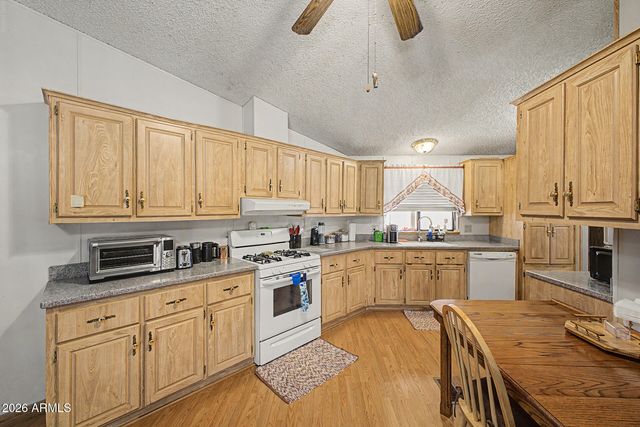 11275 N 99TH Avenue 77, Peoria, AZ 85345