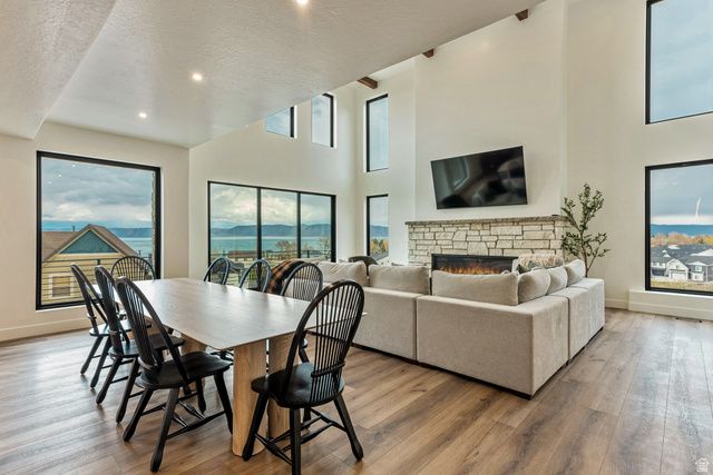 681 N LOCHWOOD DR, Garden City, UT 84028