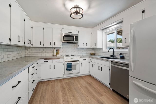 3312 N Baltimore Street, Tacoma, WA 98407
