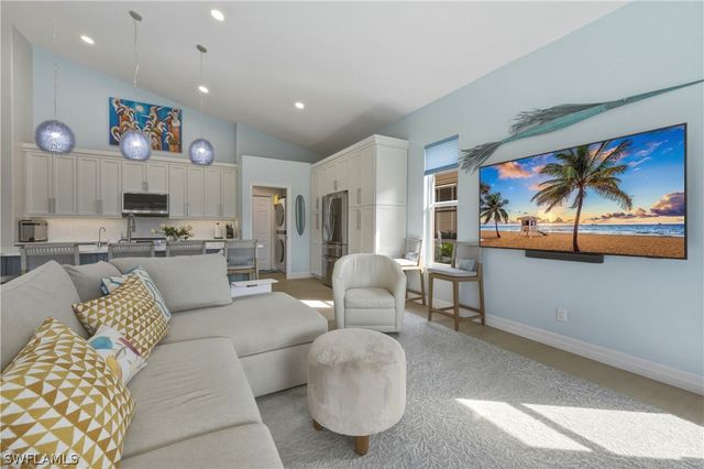 9515 Mariners Cove LN, Fort Myers, FL 33919