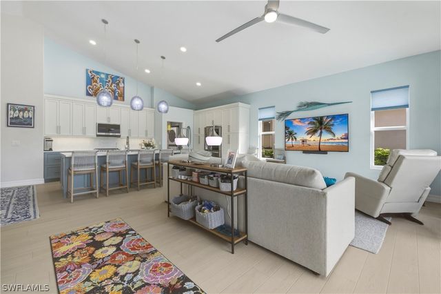 9515 Mariners Cove LN, Fort Myers, FL 33919