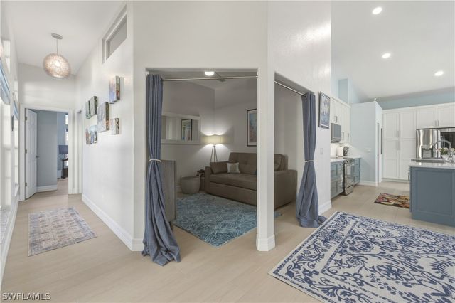 9515 Mariners Cove LN, Fort Myers, FL 33919