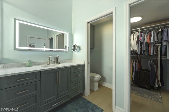 9515 Mariners Cove LN, Fort Myers, FL 33919