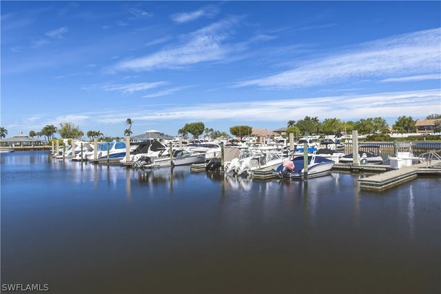 9515 Mariners Cove LN, Fort Myers, FL 33919
