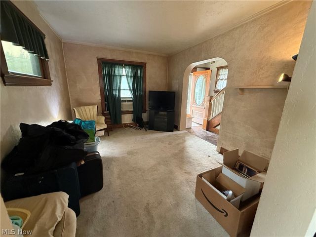 76 S Schenley Avenue, Youngstown, OH 44509