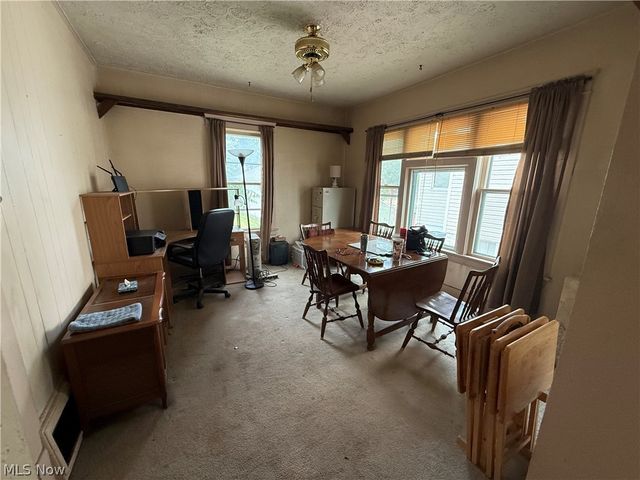 76 S Schenley Avenue, Youngstown, OH 44509