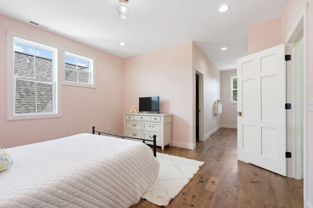 893 Hidden Springs Lane, Reeds Spring, MO 65737