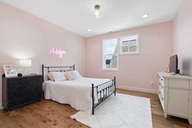 893 Hidden Springs Lane, Reeds Spring, MO 65737