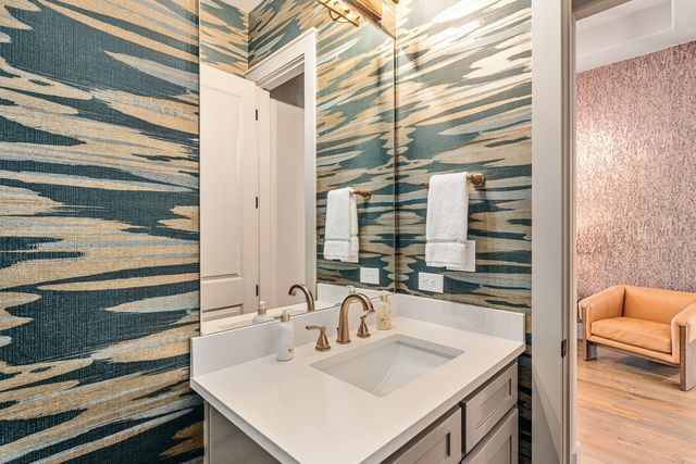 219 Saint Andrews Drive, Mabank, TX 75156