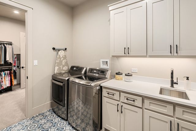 219 Saint Andrews Drive, Mabank, TX 75156