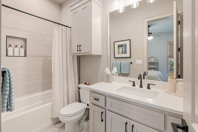 219 Saint Andrews Drive, Mabank, TX 75156