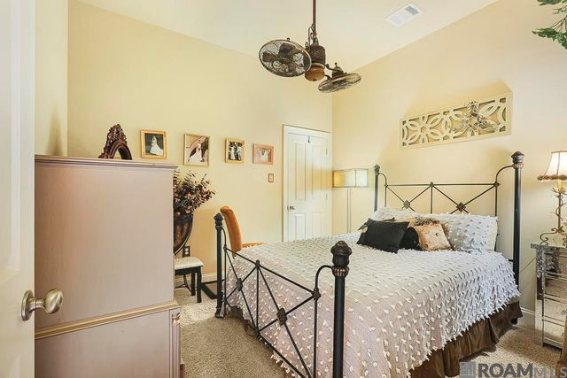 18008 Willow Trail Dr, Baton Rouge, LA 70817