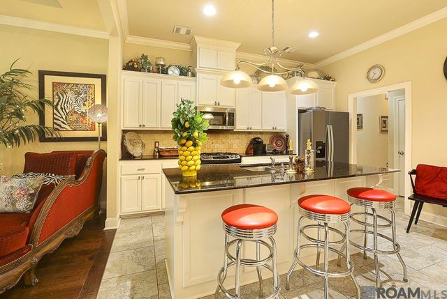 18008 Willow Trail Dr, Baton Rouge, LA 70817