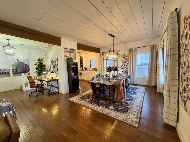 2018 Columbus Avenue, Waco, TX 76701