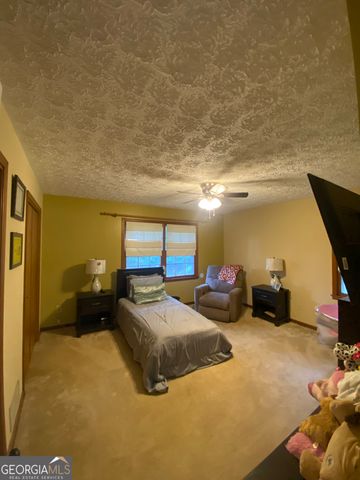 563 Highway 279, Fayetteville, GA 30214