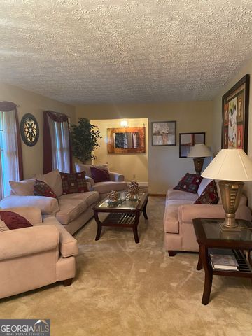 563 Highway 279, Fayetteville, GA 30214