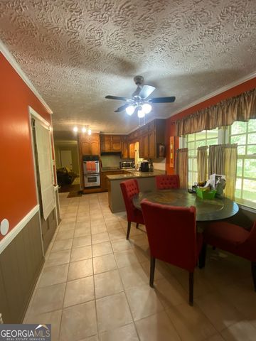 563 Highway 279, Fayetteville, GA 30214