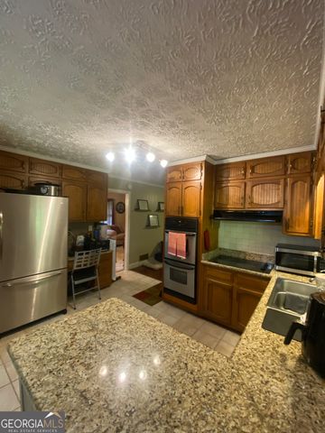 563 Highway 279, Fayetteville, GA 30214