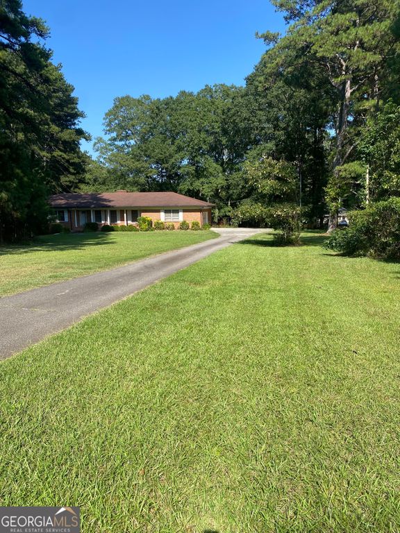 563 Highway 279, Fayetteville, GA 30214