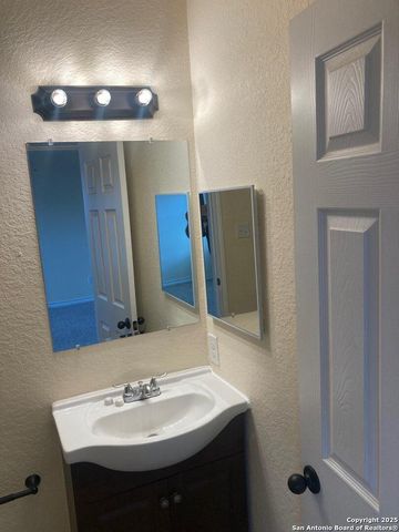 6335 Melanzane # 1, San Antonio, TX 78233