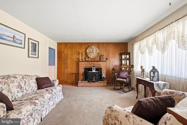45729 BUCK HEWITT RD, Great Mills, MD 20634