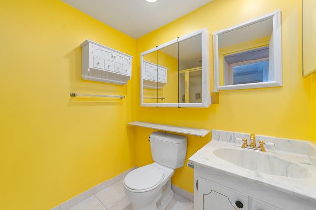 560 Brittany L, Delray Beach, FL 33446