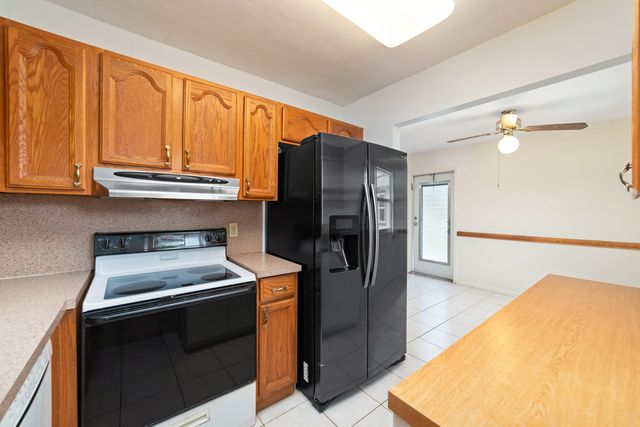 560 Brittany L, Delray Beach, FL 33446